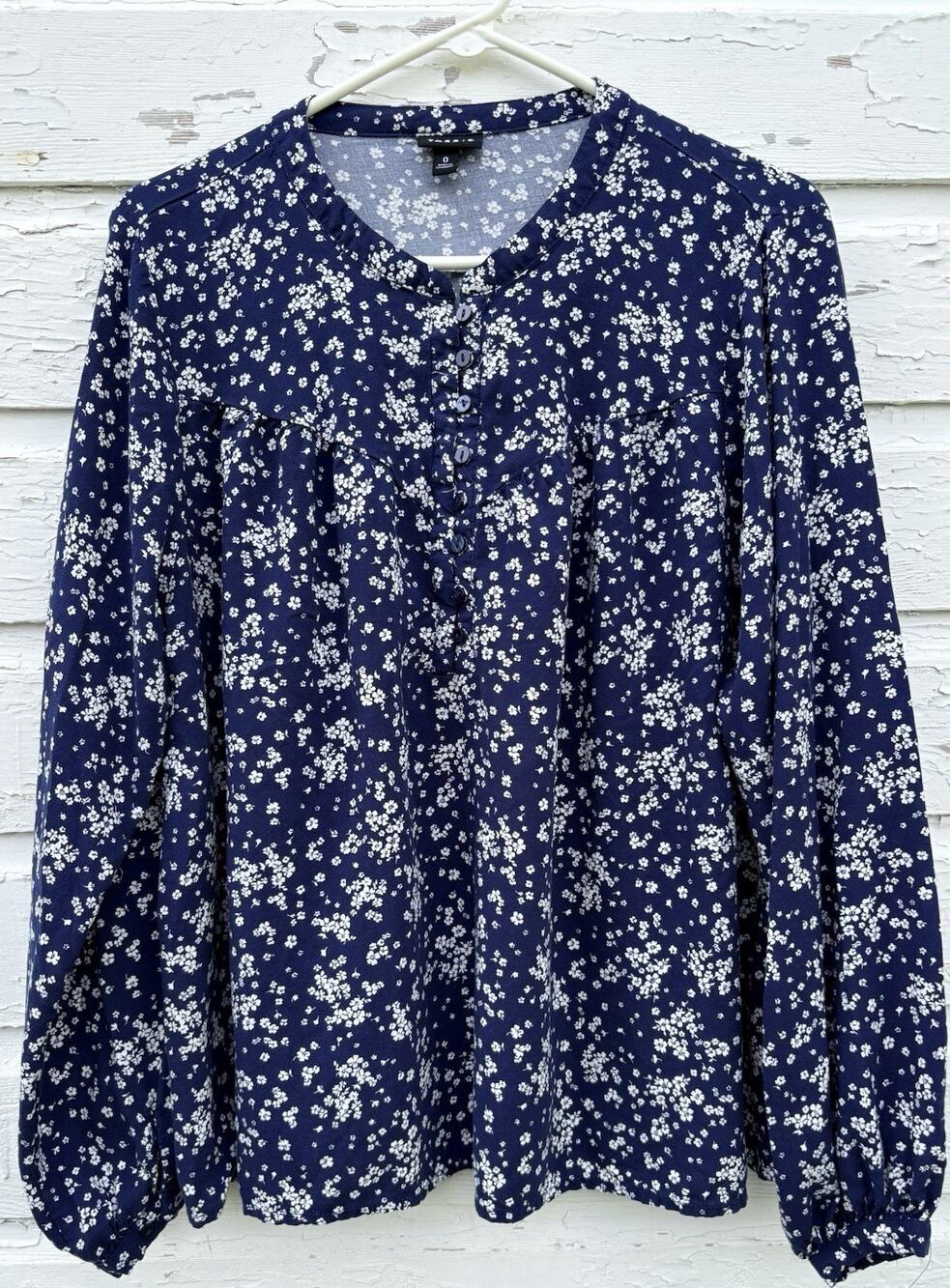Torrid Blouse Top Size XL Blue Ditzy Floral Button Up Gathered Cottagecore Daisy